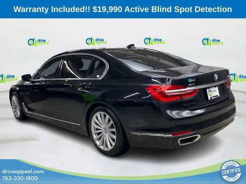 Used 2018 BMW 740i xDrive AWD/4WD image 8