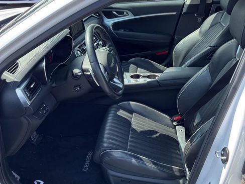 Used 2021 Genesis G70 3.3T AWD/4WD image 2