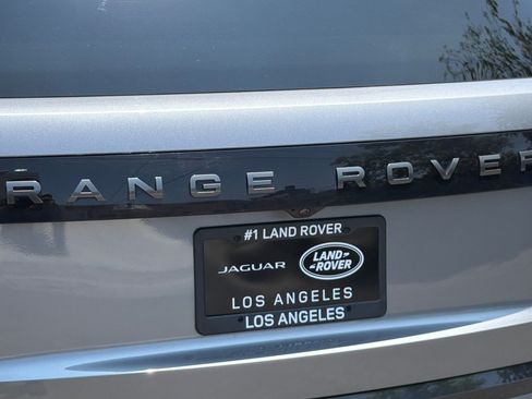 Used 2023 Land Rover Range Rover SE AWD/4WD image 27