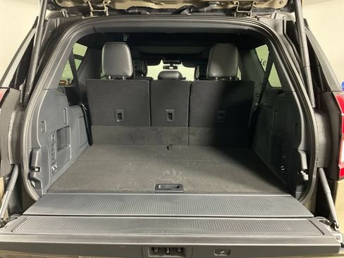 New 2027 Ford Expedition Max Platinum w/ Stealth Performance Package AWD/4WD image 11
