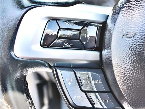 Used 2018 Ford Mustang Premium image 19