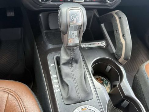 Used 2024 Ford Bronco Outer Banks AWD/4WD image 27