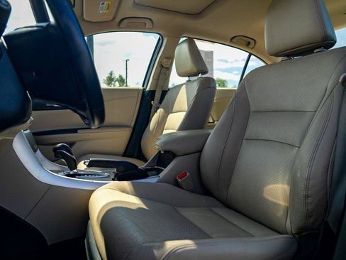 Used 2015 Honda Accord EX-L image 27