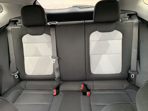 New 2026 Chevrolet Trax LS w/ LS Convenience Package FWD image 17