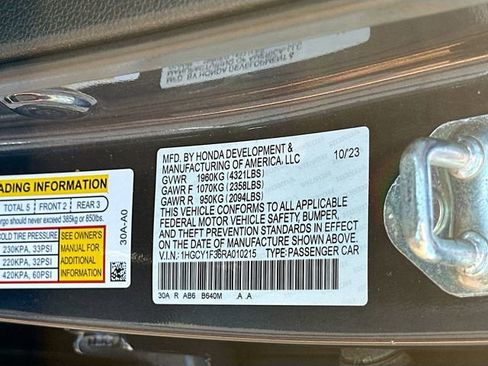 Used 2024 Honda Accord EX image 31