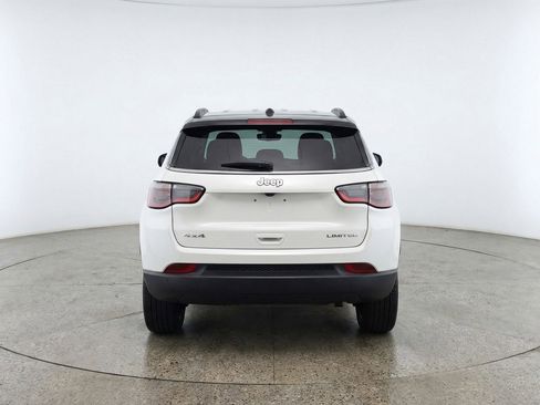 Used 2025 Jeep Compass Limited image 7