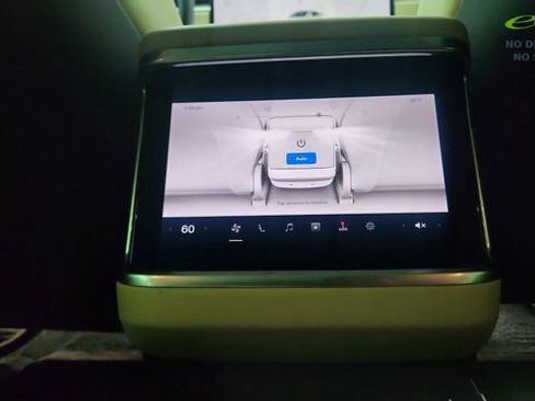 Used 2022 Tesla Model S AWD/4WD image 53