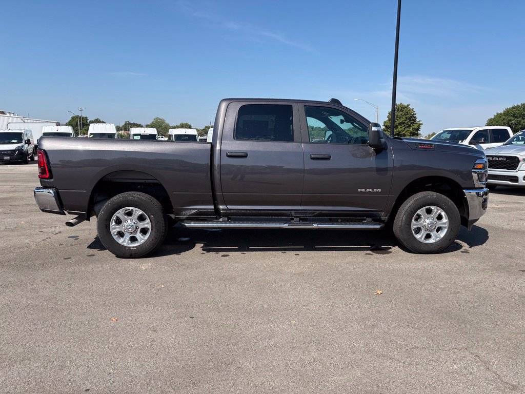 Used 2026 RAM 2500 Big Horn AWD/4WD image 9