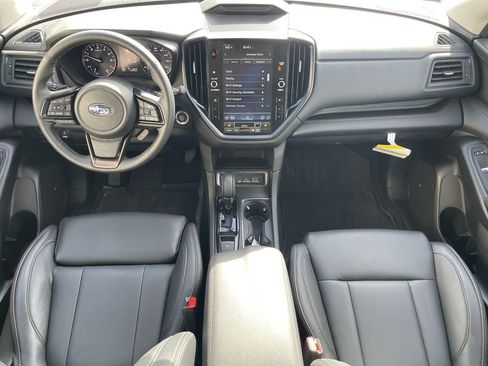 Certified 2025 Subaru Ascent Bronze Edition w/ Popular Package #2 image 14