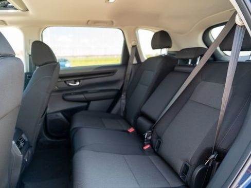 Used 2025 Honda CR-V EX image 17