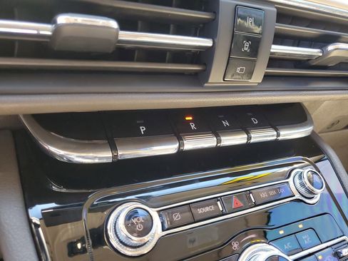 Certified 2022 Lincoln Corsair FWD image 29