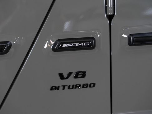 Used 2025 Mercedes-Benz G 63 AMG 4MATIC image 19