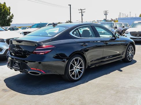 Used 2026 Genesis G70 2.5T Prestige RWD image 4