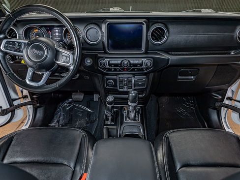 Used 2022 Jeep Gladiator Overland w/ Popular Equipment Package image 19