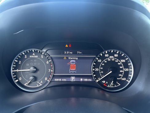 Used 2021 Nissan Armada SV w/ SV Appearance Package image 24