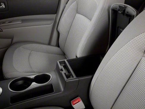 Used 2013 Nissan Rogue S w/ Special Edition Pkg AWD/4WD image 19