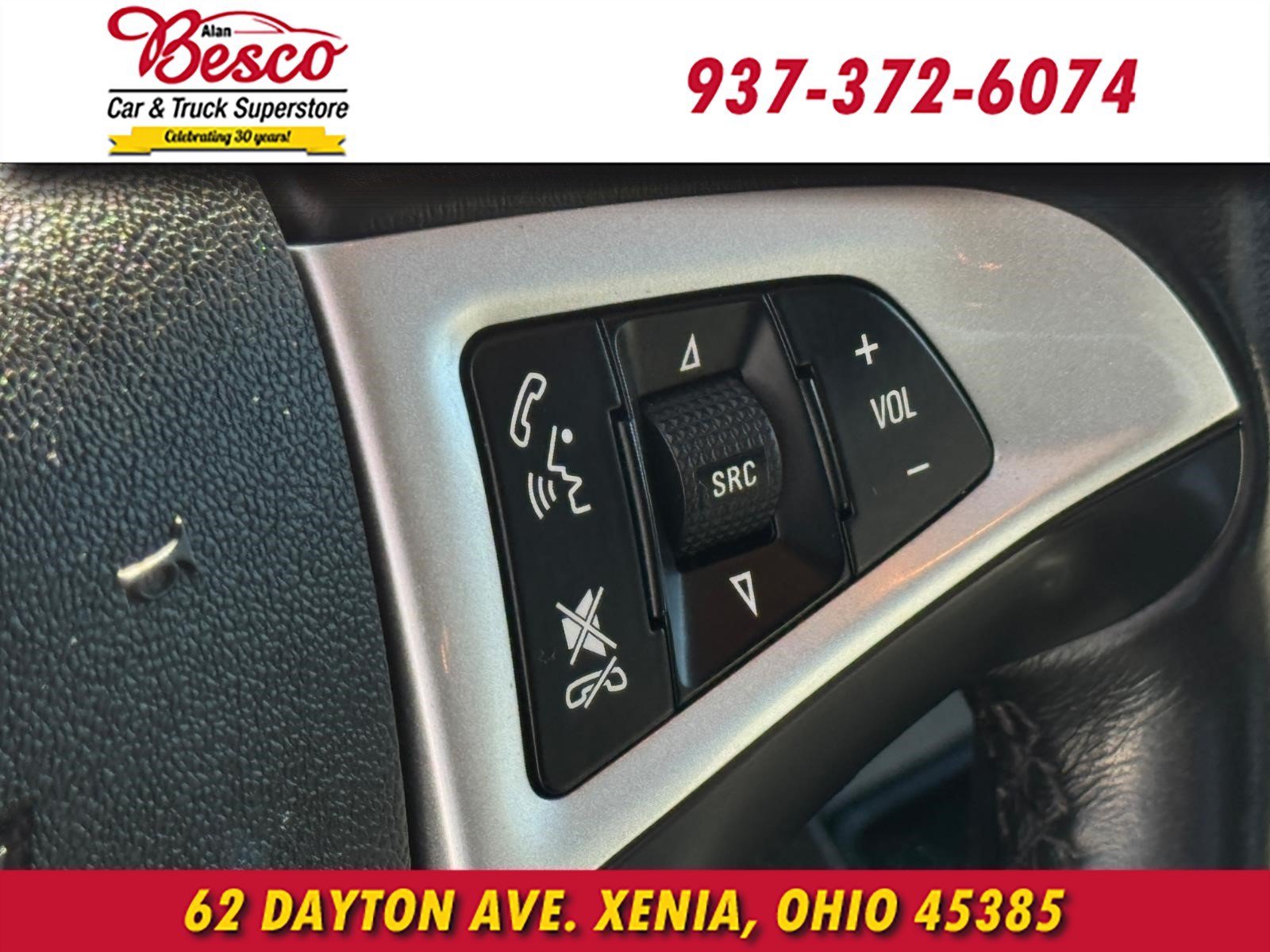 Used 2017 Chevrolet Equinox LT w/ Midnight Edition FWD image 11