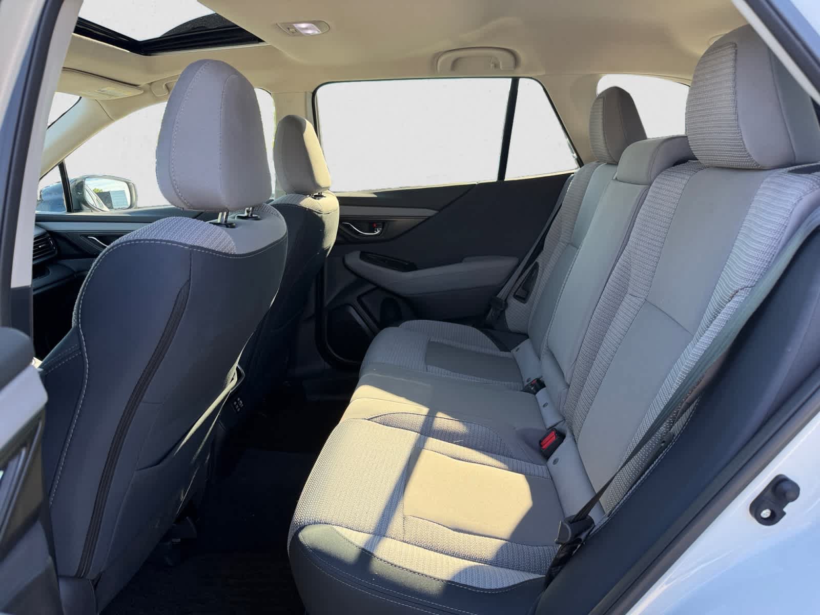 Certified 2025 Subaru Outback Premium AWD/4WD image 11