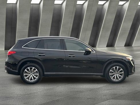 New 2026 Mercedes-Benz GLC 300 4MATIC image 3