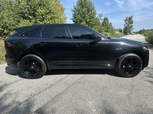 Used 2025 Jaguar F-PACE R-Dynamic S image 4
