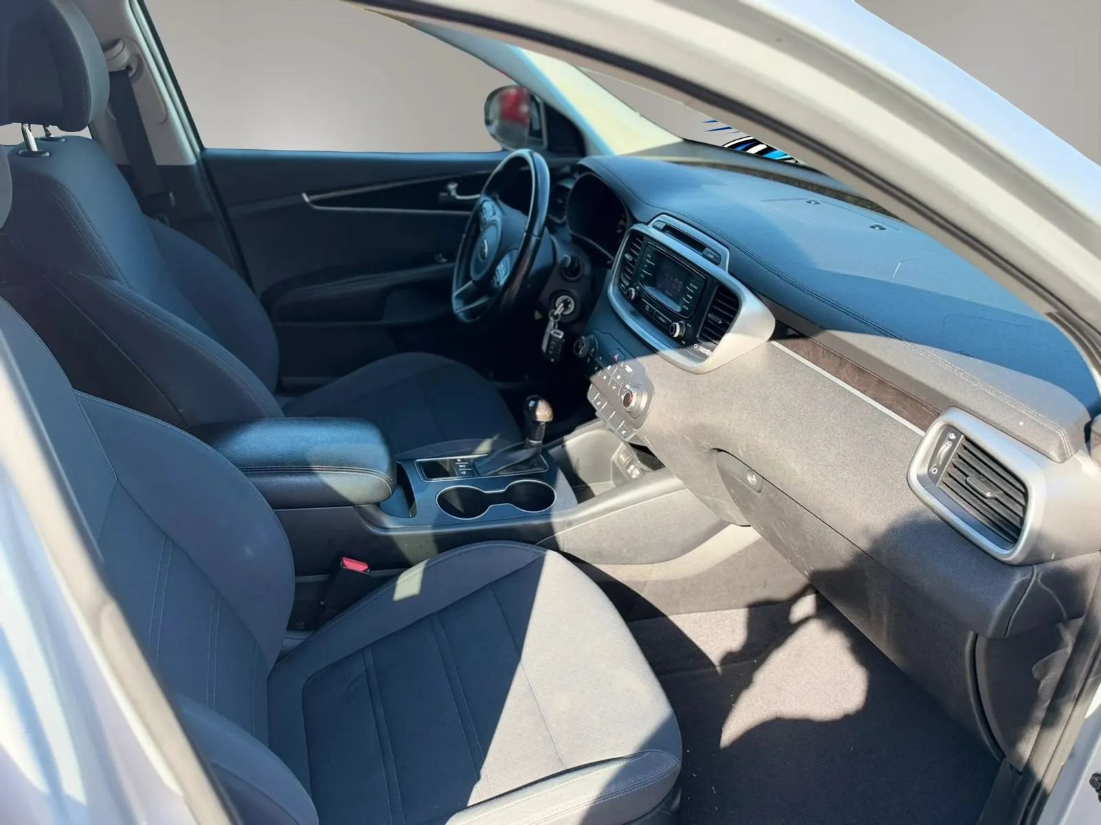 Used 2016 Kia Sorento AWD w/ LX Convenience Package image 15