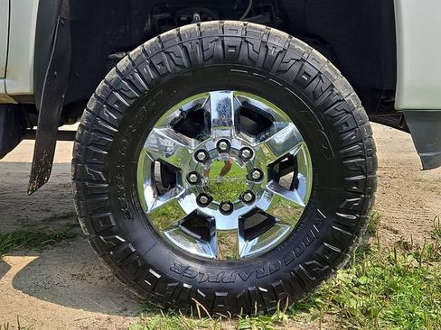 Used 2018 GMC Sierra 3500 Denali w/ Duramax Plus Package AWD/4WD image 28