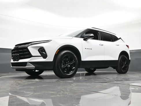 Used 2024 Chevrolet Blazer LT w/ Midnight/Sport Edition AWD/4WD image 25
