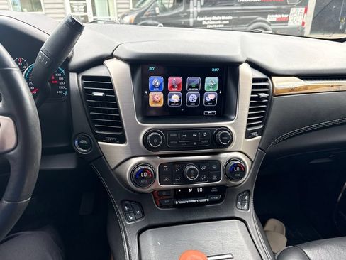 Used 2017 GMC Yukon Denali w/ Open Road Package AWD/4WD image 14