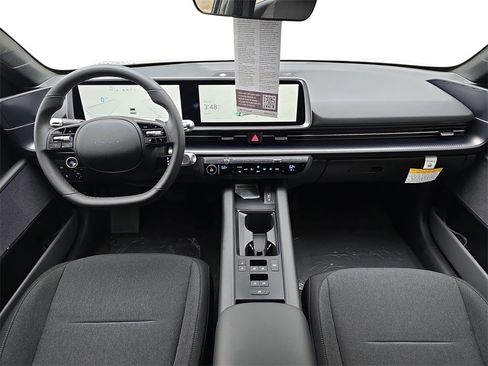 New 2025 Hyundai Ioniq 6 SE image 9