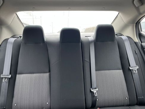 Used 2025 Nissan Sentra SV FWD image 37