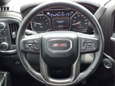Used 2021 GMC Sierra 1500 AT4 w/ AT4 Premium Package AWD/4WD image 23