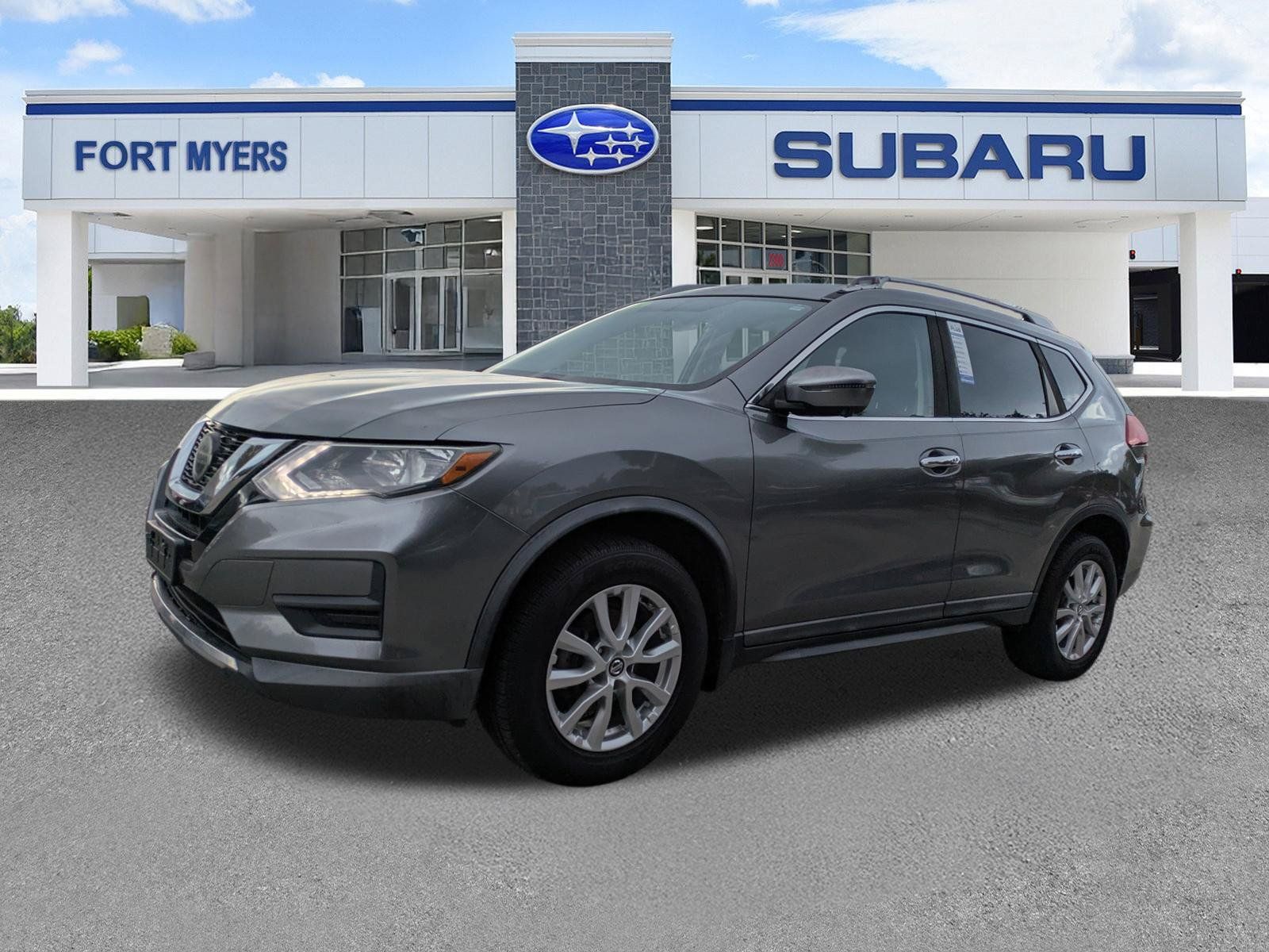 Used 2018 Nissan Rogue SV w/ Premium Package AWD/4WD image 9