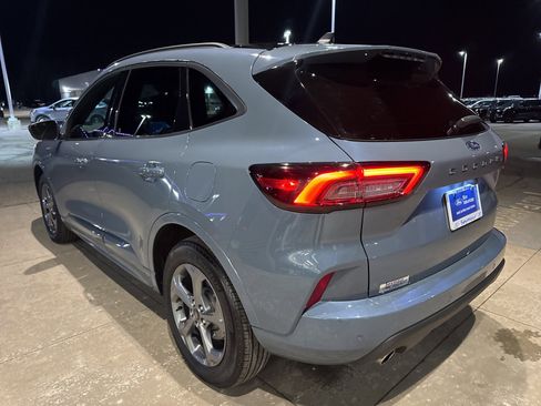 Certified 2023 Ford Escape ST-Line w/ Tech Pack #1 image 5