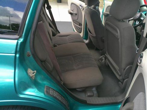 Used 2004 Chrysler PT Cruiser Touring w/ Chrome Accents Group image 7