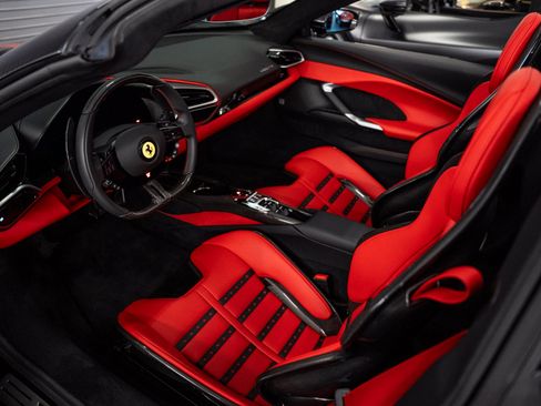 Used 2026 Ferrari 296 GTS RWD image 31