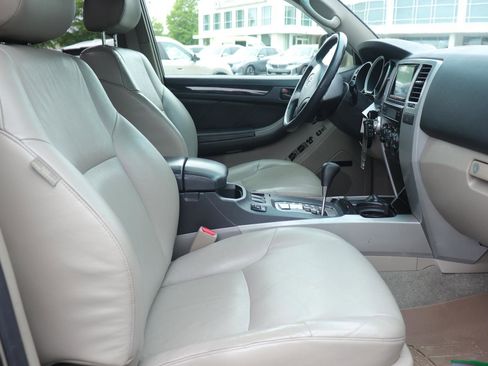 Used 2008 Toyota 4Runner Limited AWD/4WD image 16