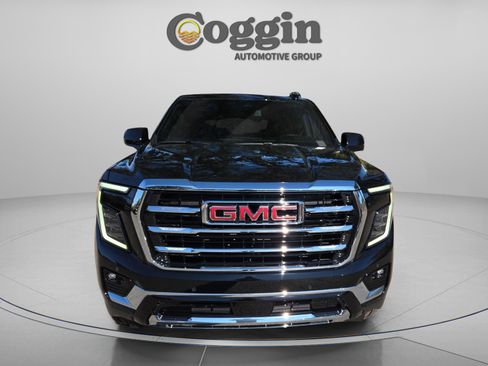 New 2026 GMC Yukon Elevation image 9