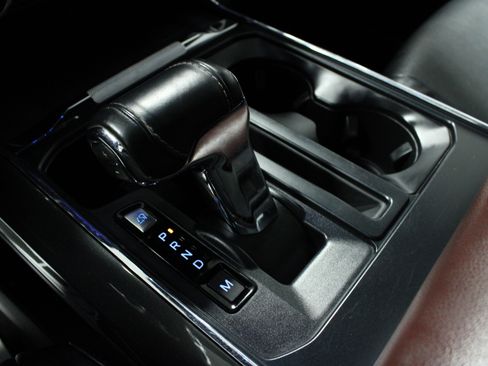 Used 2022 Ford F150 Lariat image 23