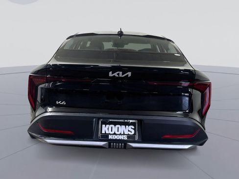 New 2025 Kia K4 LXS image 5