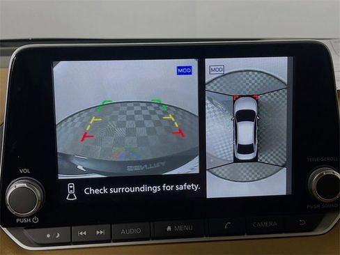 New 2025 Nissan Sentra SV w/ SV Premium Package image 10