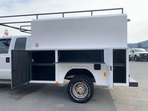 Used 2003 Ford F350 162 W.B. 4D image 29