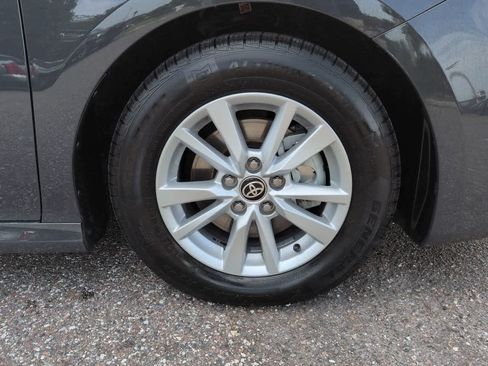 Certified 2025 Toyota Camry LE FWD image 11