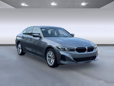 Certified 2026 BMW 330i Sedan RWD image 7