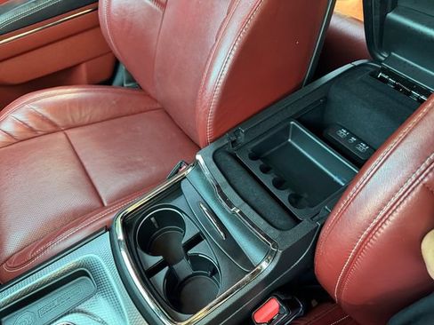 Used 2022 Dodge Charger SRT Hellcat w/ Harman/Kardon Audio Group RWD image 27
