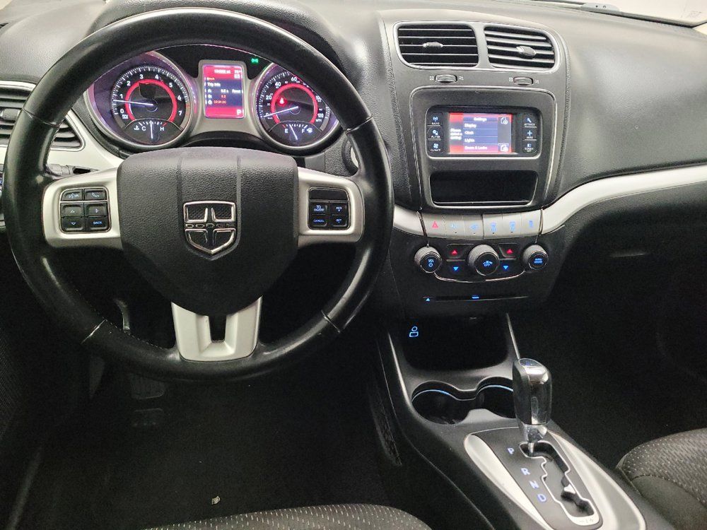 Used 2019 Dodge Journey SE w/ Connectivity Group FWD image 22