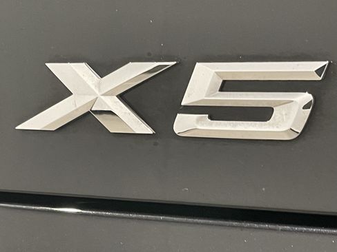 Certified 2024 BMW X5 xDrive40i w/ Premium Package AWD/4WD image 24