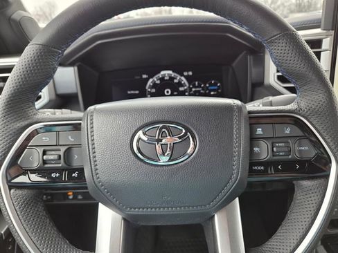 Used 2025 Toyota Tundra Platinum image 22