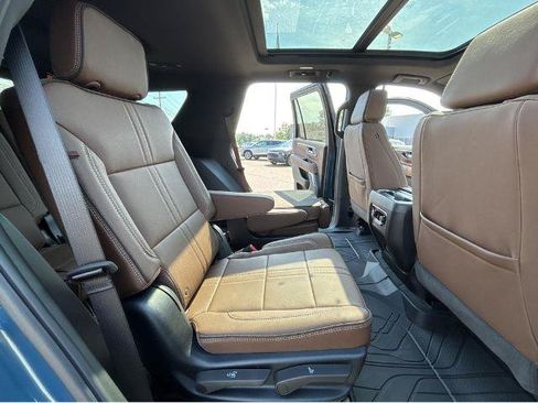 New 2026 Chevrolet Tahoe High Country AWD/4WD image 7