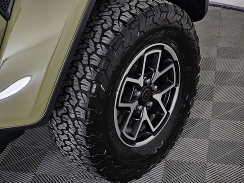 Used 2026 Jeep Wrangler Unlimited Rubicon AWD/4WD image 7