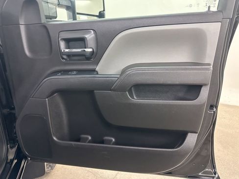 Used 2017 Chevrolet Silverado 2500 W/T w/ Snow Plow Prep Package image 20